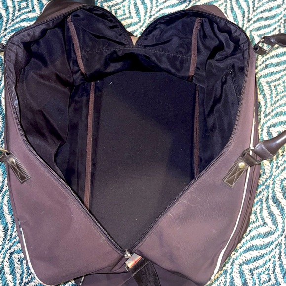 Burberry - Picture 3 of 12